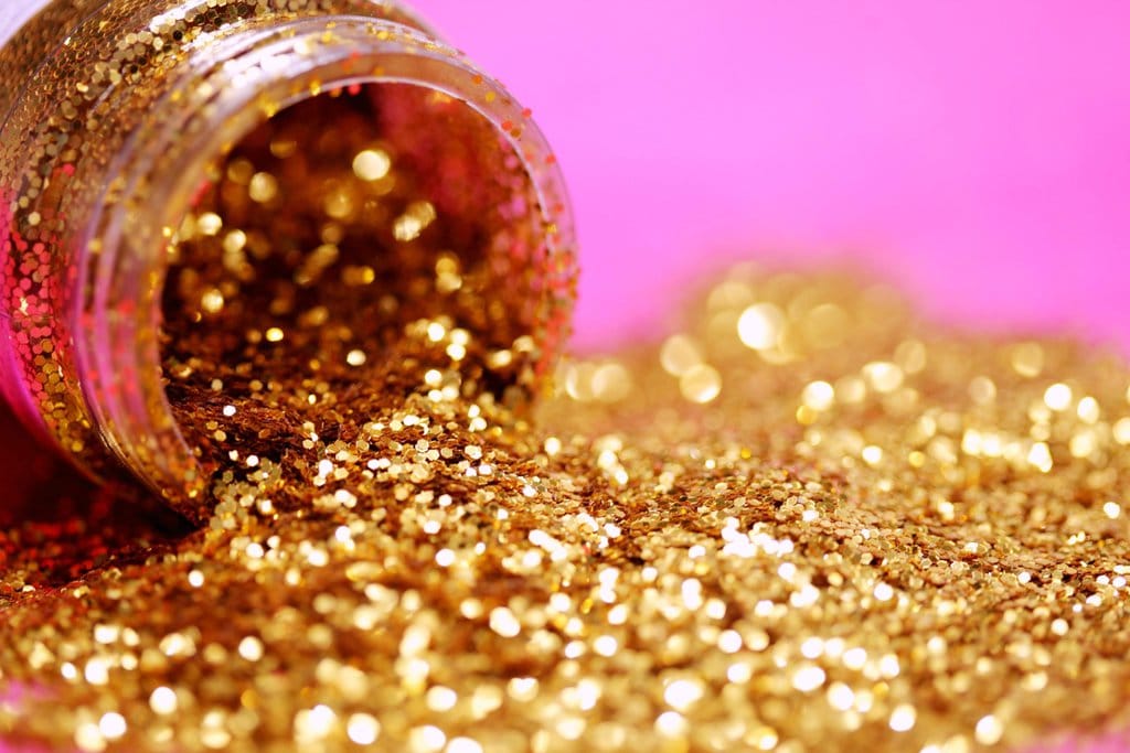 There’s a Conspiracy About Glitter and It’s Making People Wonder