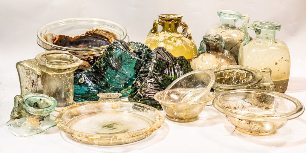 A 2,000-Year-Old Glassware Was Recovered from an Old Roman Shipwreck